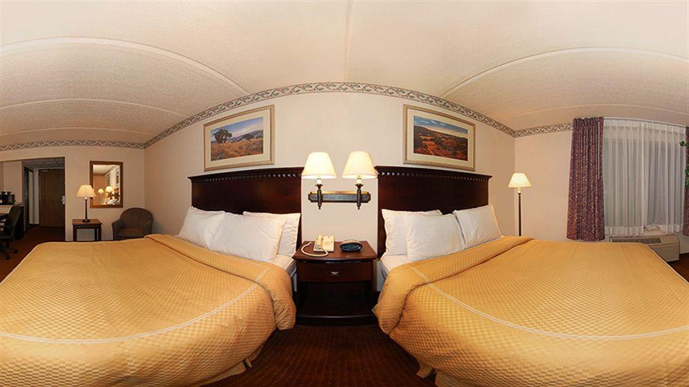 Comfort Suites Austin Airport Экстерьер фото