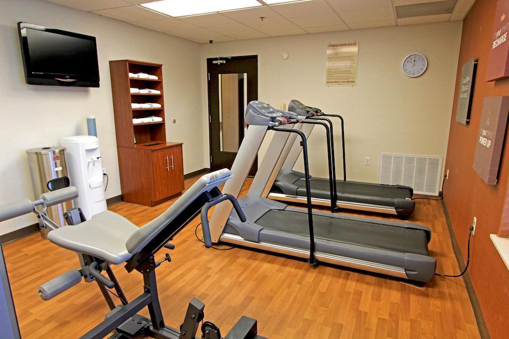Comfort Suites Austin Airport Экстерьер фото