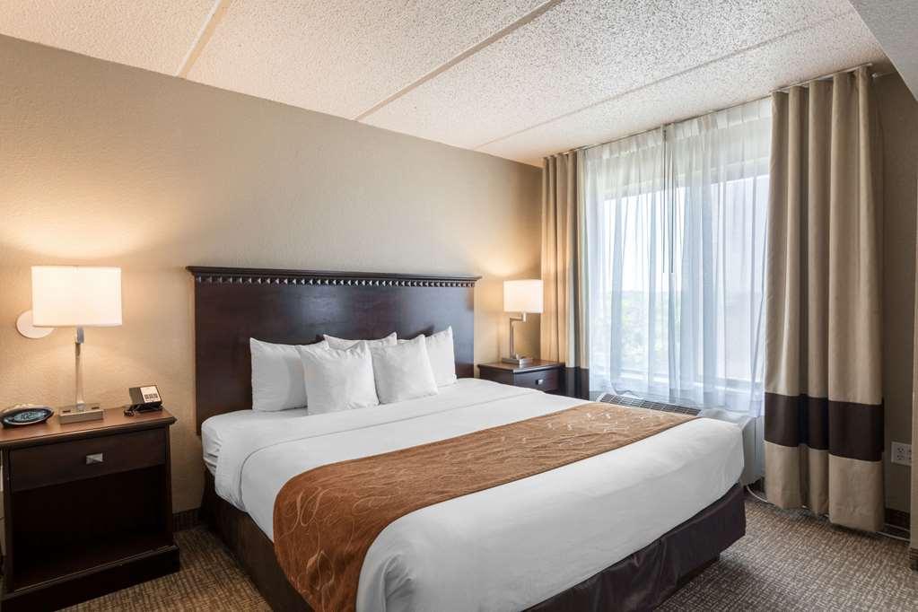 Comfort Suites Austin Airport Номер фото