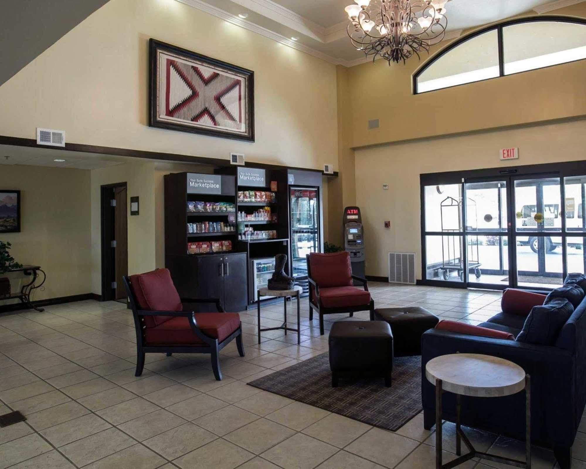 Comfort Suites Austin Airport Экстерьер фото