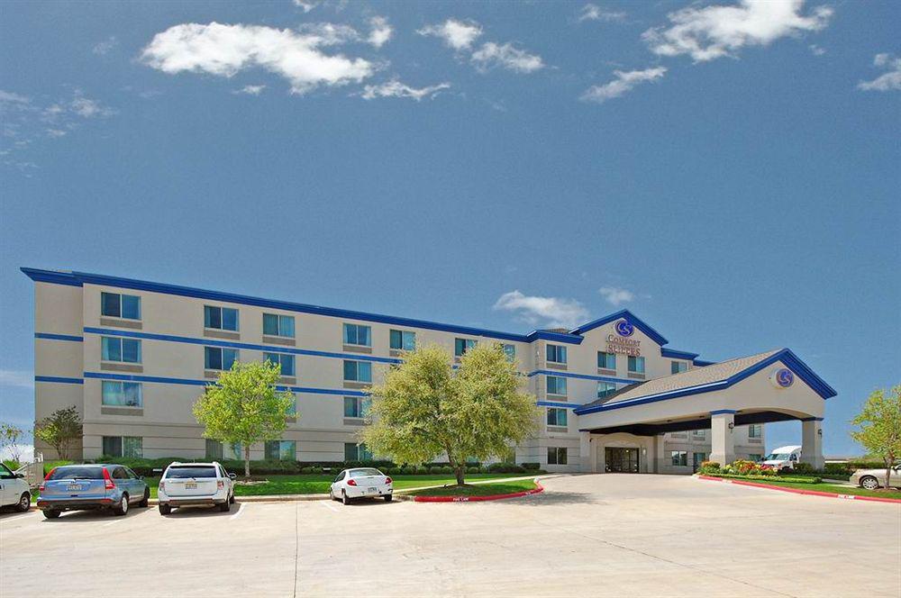 Comfort Suites Austin Airport Экстерьер фото